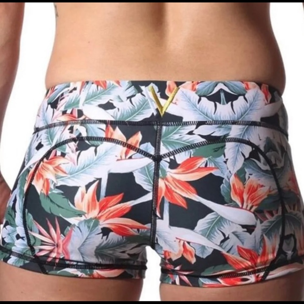 Vull Sport Birds Of Paradise Champion Low rise Crossfit Short, Small